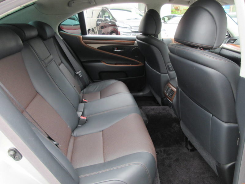 レクサスLS460画像2