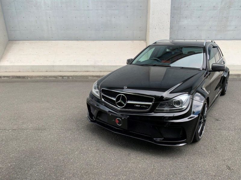 メルセデス・ベンツ C180 ワゴン AMG ワイドボディ 純正ブラックホイール レッドコンビシート画像1