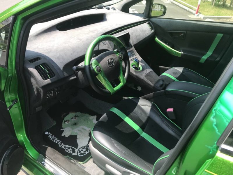 プリウス!程度良好!フルカスタム車!画像4