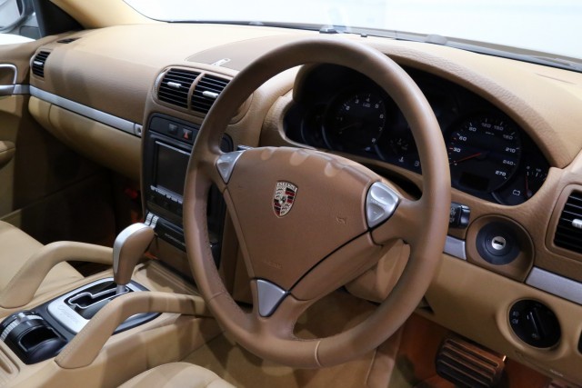 カイエンベースグレード画像5