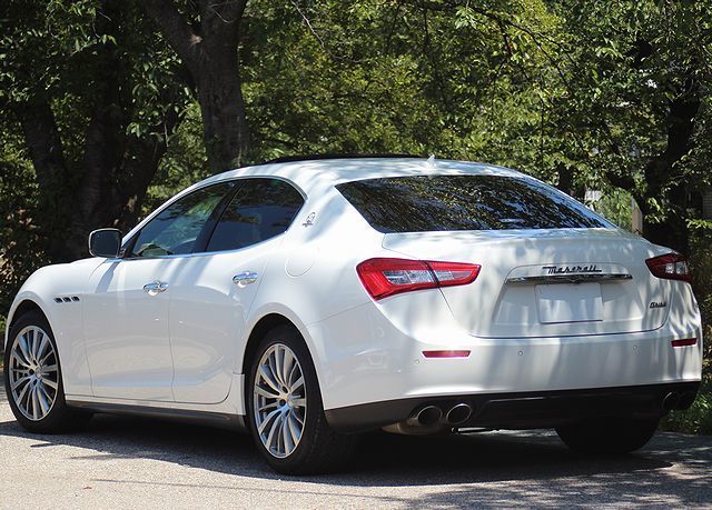 マセラティ ギブリ S/ホワイト画像2