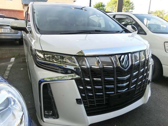 アルファード画像8