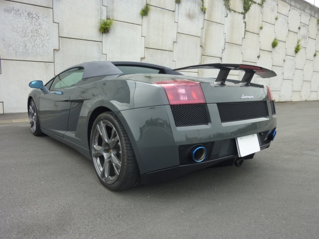 ランボガヤルドスパイダー画像2