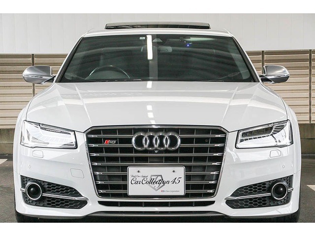 アウディ S8 TFSIクワトロ☆Audiプレセンスパッケージ☆OZ21inAW☆サンルーフ☆黒革☆ACC☆全方位カメラ画像0