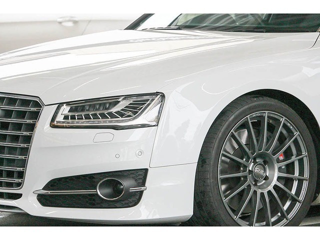 アウディ S8 TFSIクワトロ☆Audiプレセンスパッケージ☆OZ21inAW☆サンルーフ☆黒革☆ACC☆全方位カメラ画像7