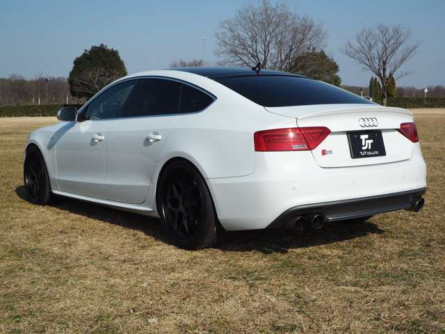 アウディ S5スポーツバック画像1