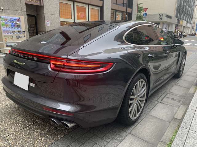 パナメーラ 4 Eハイブリッド画像5