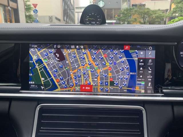 パナメーラ 4 Eハイブリッド画像3