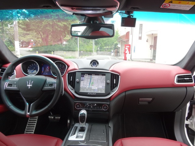 マセラティ ギブリ画像1