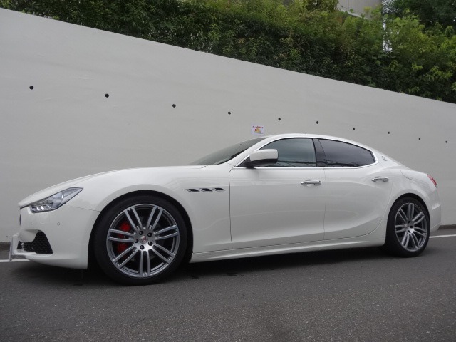 マセラティ ギブリ画像8