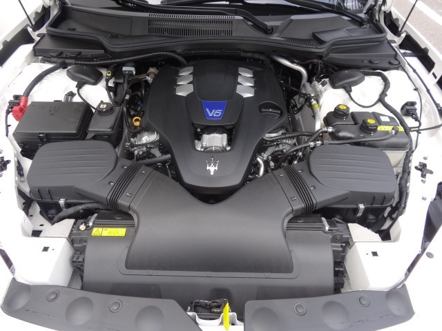 マセラティ ギブリ画像2