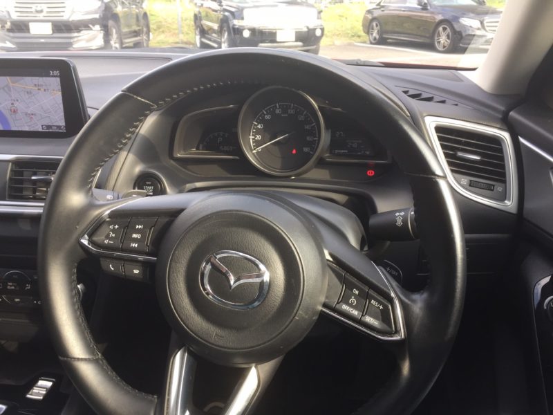 アクセラ15s スポーツ 現行画像2