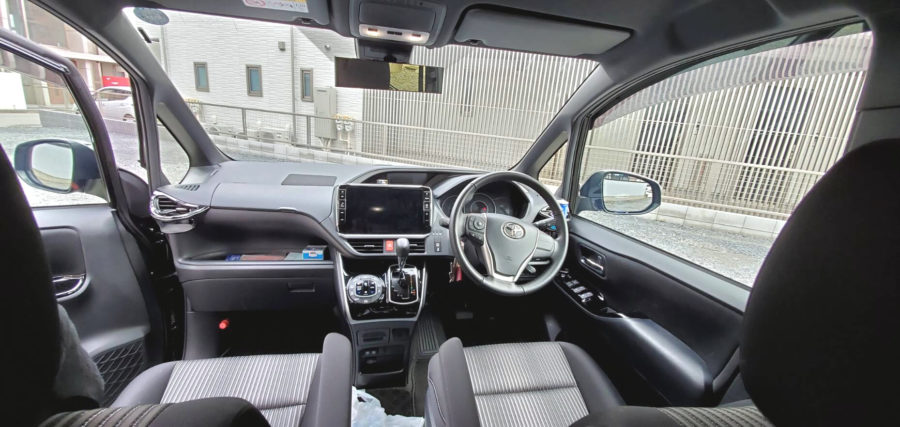 ヴォクシー ZS煌画像1