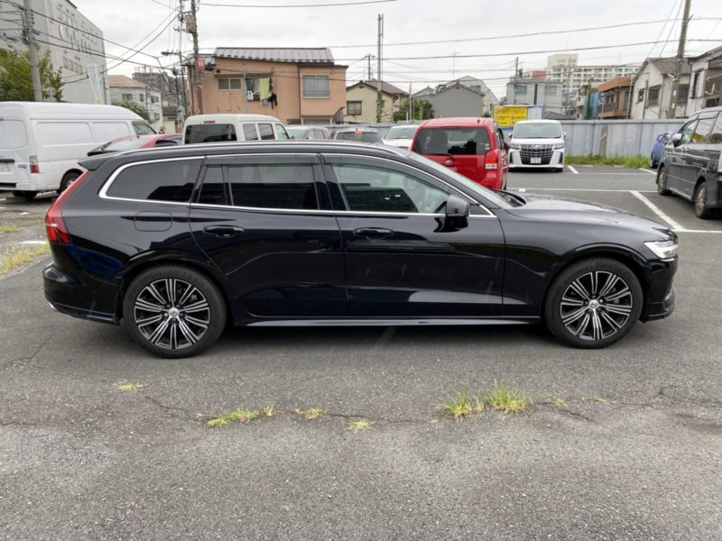 ボルボV60 T5インスクリプション★新車同様★走行0.6万k★フルオプ★黒本革★ハイグレード★LED★国内最安値画像5