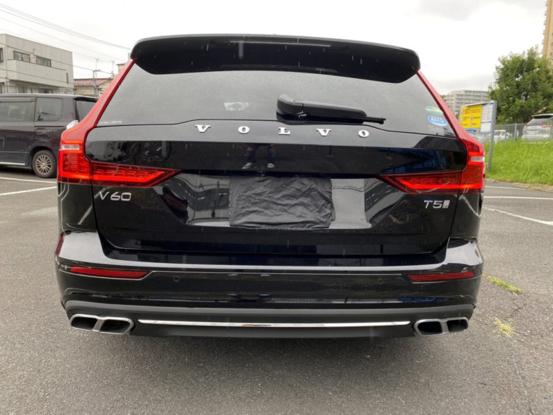 ボルボV60 T5インスクリプション★新車同様★走行0.6万k★フルオプ★黒本革★ハイグレード★LED★国内最安値画像9