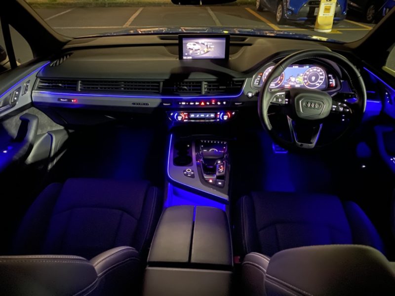 アウディQ7 3.0TFSIクワトロ アダプティブエアサスサスペンション仕様Sラインパッケージ ★極上車 ★人気の法人車★大人気★LED★後席モニター★ワンオーナー★特別仕様車★車検ロング★国内最安値画像21