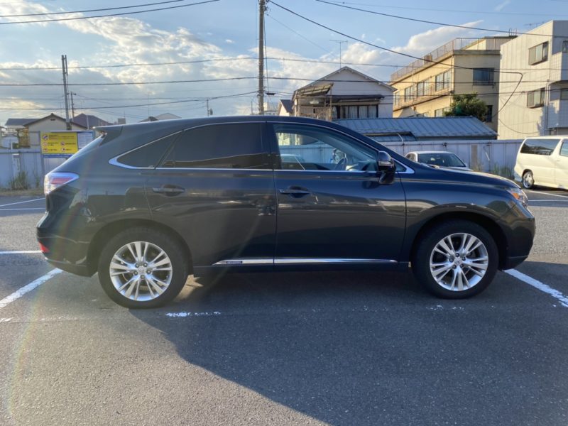 レクサスRX 450h ハイブリッド バージョンL ★大人気★税金完納★サンルーフ★極良極美★19AW★禁煙車★国内最安値★エアサスペンション画像7