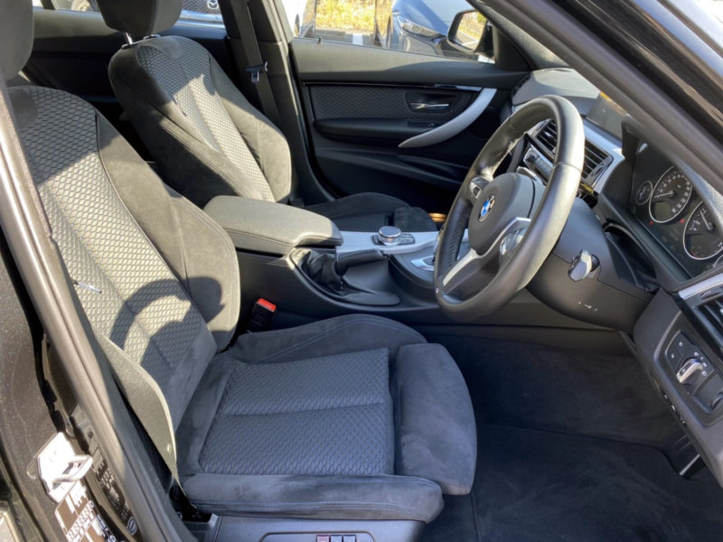 BMW318iツーリングワゴンMスポーツ★走行0.7万k ★超極上★車検ロング★税金完納★LED★Mスポ★装備充実★コーティング済★新車並の輝き★国内最安値画像12