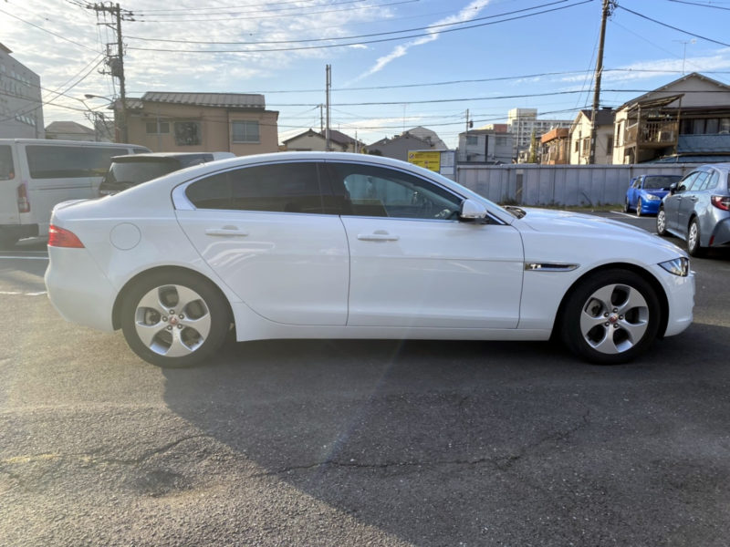 ジャガーXE 2.0t プレステージ★極良極美★車検ロング★走行1.8万k ★ディーラー認定中古車★装備充実★国内最安値画像6