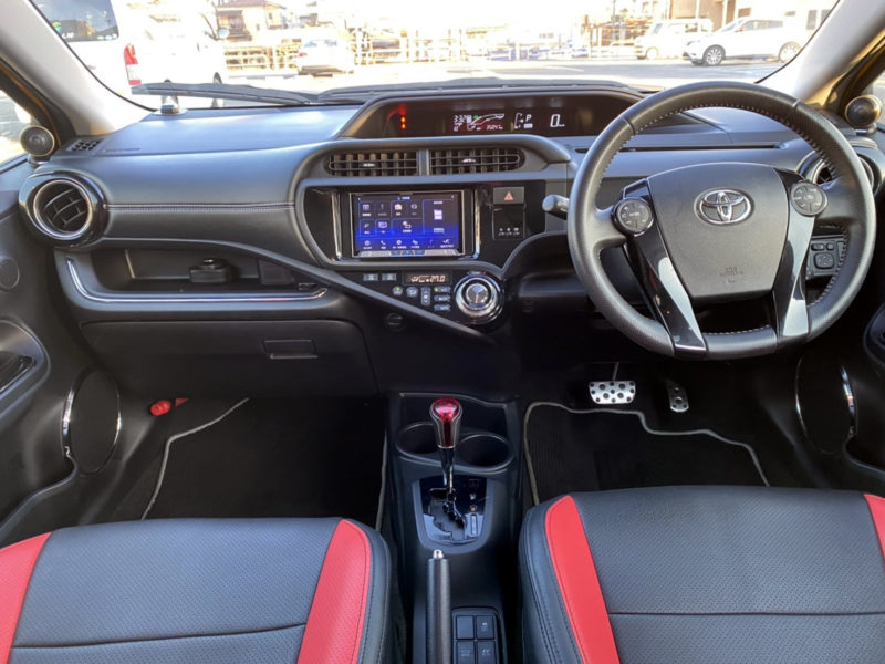 アクア ハイブリッドG G’s ★税金完納★極良極美★ワンオーナー★車検ロング画像12