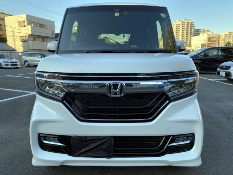 Nボックスカスタム GLターボ ホンダセンシング★新車購入後まだ3ヶ月!★走行距離なんと0.1万k★もちろんギス凹みも無し画像2