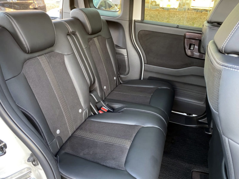 Nボックスカスタム GLターボ ホンダセンシング★新車購入後まだ3ヶ月!★走行距離なんと0.1万k★もちろんギス凹みも無し画像14