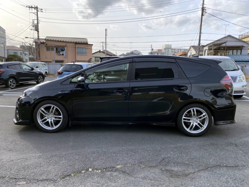 プリウスα S ツーリングセレクションGs★車検ロング★社外アルミ★極良極美★カスタム多数★税金完納★国内最安値画像3