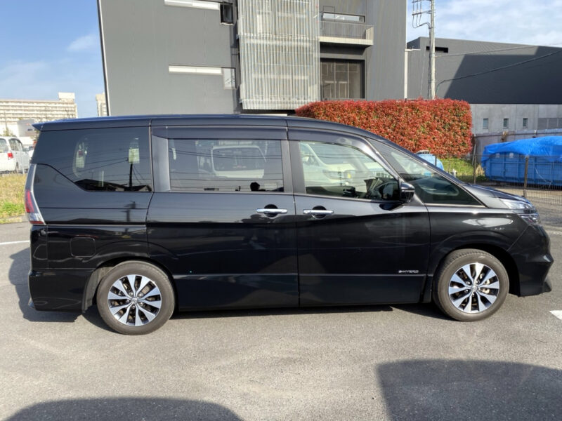 セレナ Sハイブリッド ハイウェイスター VセレクションI I ★走行0.4万k★極良極美★禁煙車★両側電動スライド★全方位カメラ★国内最安値画像4