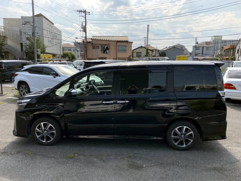 ヴォクシー 2.0 ZS 煌★税金完納★極上車★車検ロング★両側電動スライド★後席モニター★国内最安値画像5