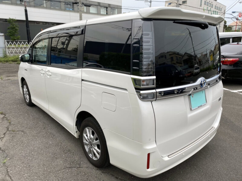 ヴォクシー ハイブリッドX★令和2年式★極上極良★税金完納★両側電動スライド★車検ロング★ドラレコ★大人気ハイブリッド★国内最安値画像4