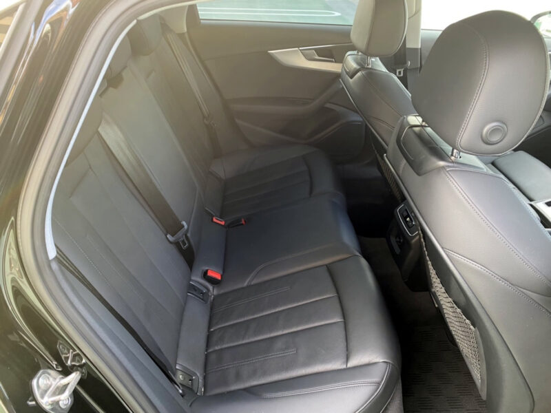 アウディA4 35TFSIスポーツブラックエレガンス★特別限定車125台★現行モデル★大人気★絶好調★特別限定グレード★税金完納★国内最安値画像9