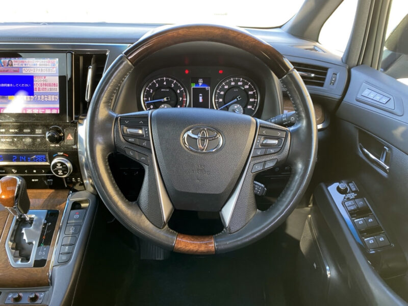 ヴェルファイア3.5 V6エグゼクティブラウンジ★税金完納★冬用タイヤ★コーティング済★全方位カメラ★ダブルサンルーフ★両側電動スライドドア★後席モニター★装備充実★大人気★国内最安値画像14