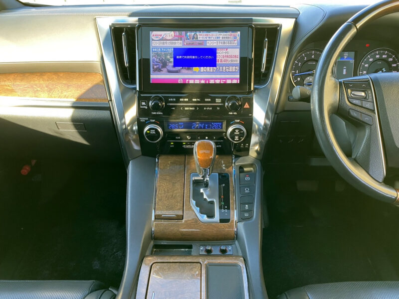 ヴェルファイア3.5 V6エグゼクティブラウンジ★税金完納★冬用タイヤ★コーティング済★全方位カメラ★ダブルサンルーフ★両側電動スライドドア★後席モニター★装備充実★大人気★国内最安値画像17