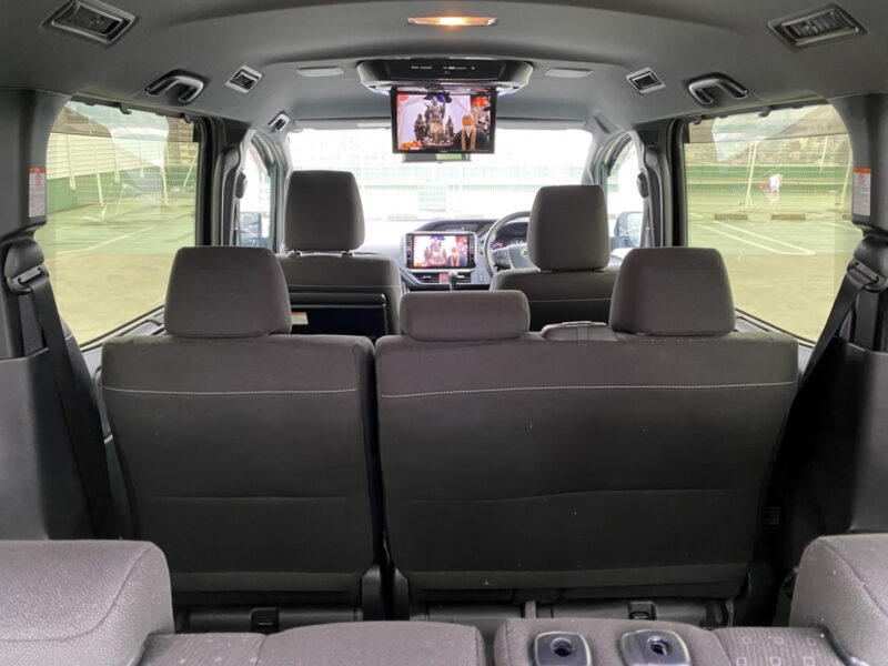 ヴォクシー 2.0 V★税金完納★アルパイン11ナビ★アルパイン後席モニター★シートヒーター★両側電動スライド★タイヤばり山★社外アルミ★大人気★国内最安値画像9