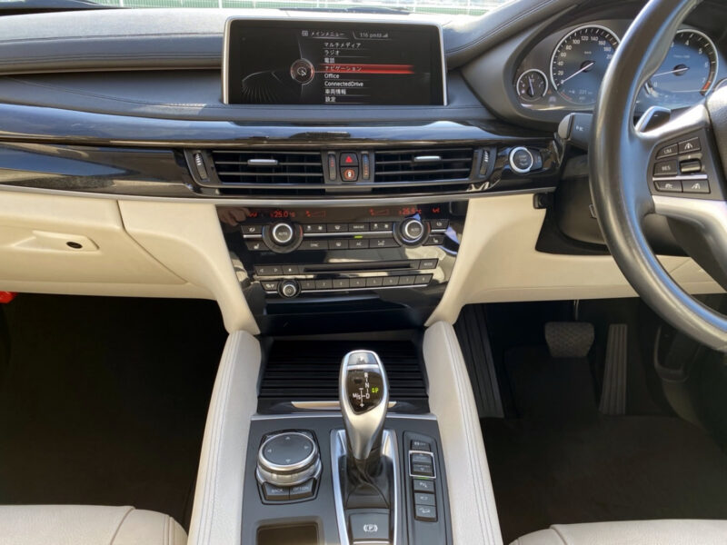 BMW X6 xDrive35i★大人気SUV ★税金完納★ホワイトレザー★ 360°カメラ★国内最安値画像11