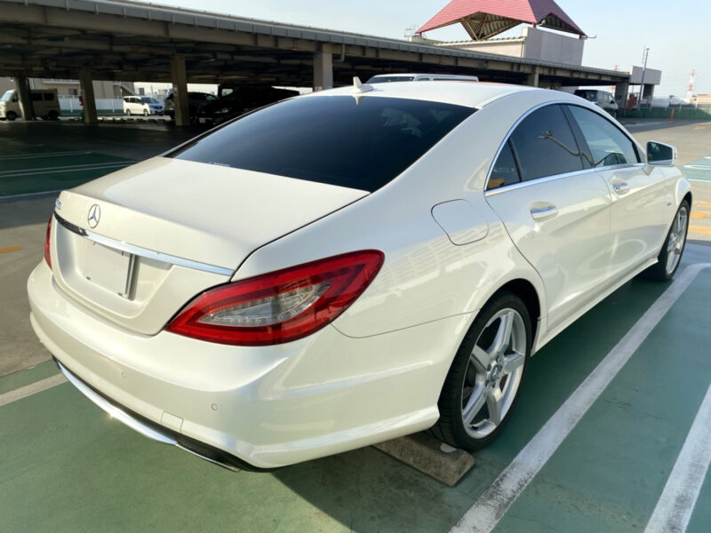 CLS350ブルーエフィシェンシAMGスポーツPKG★サンルーフ★極美★税金完納★黒レザー★車検ロング★大人気★国内最安値画像6
