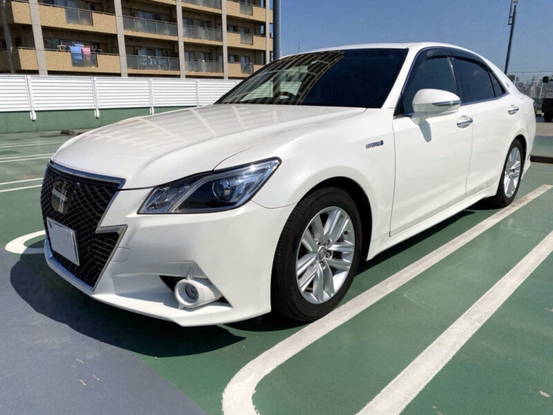 クラウンアスリート ハイブリッド アスリートS★大人気セダン★サンルーフ★税金完納★走行4万k★ハイブリッド★国内最安値画像0