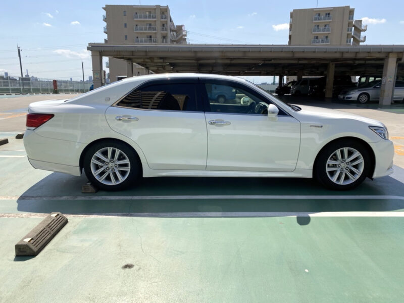 クラウンアスリート ハイブリッド アスリートS★大人気セダン★サンルーフ★税金完納★走行4万k★ハイブリッド★国内最安値画像4