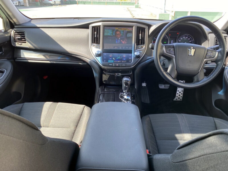 クラウンアスリート ハイブリッド アスリートS★大人気セダン★サンルーフ★税金完納★走行4万k★ハイブリッド★国内最安値画像13