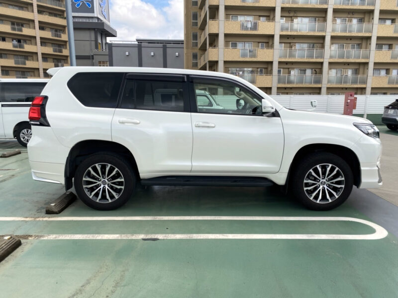 ランドクルーザー プラド TX Lパッケージ モデリスタ★皮シート★サンルーフ★7人乗り★モデリスタエアロ★アルミホイル★絶好調★大人気★国内最安値画像5