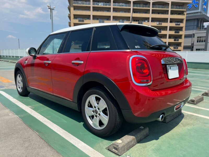 ミニ クーパーD 5ドア セブン ★極良極美 ★税金完納 ★ディーゼル ★禁煙車 ★国内最安値画像5