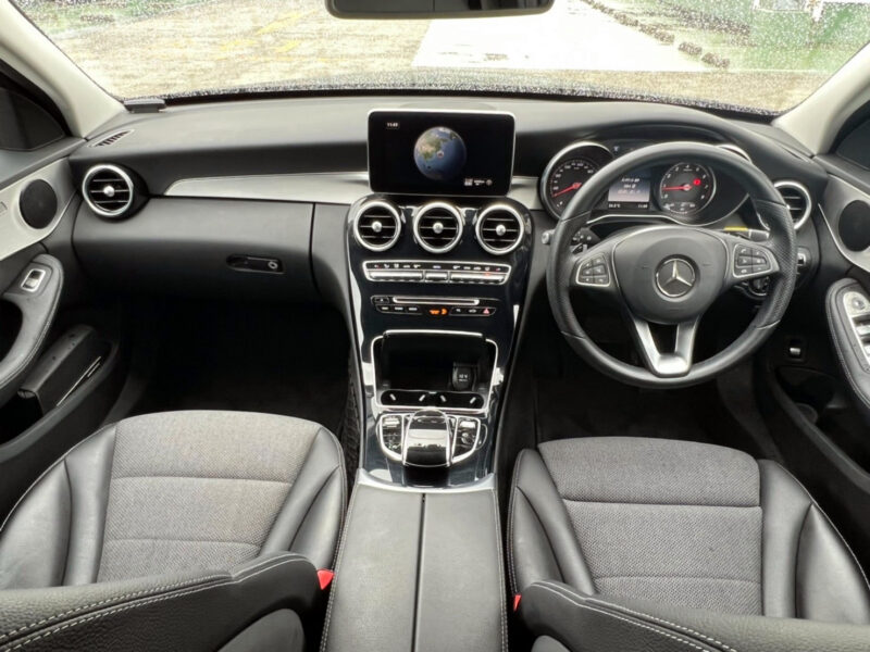 C180 ステーションワゴン アバンギャルド★低走行15,000k ★絶好調 ★税金完納 ★ハーフレザー ★国内最安値画像11