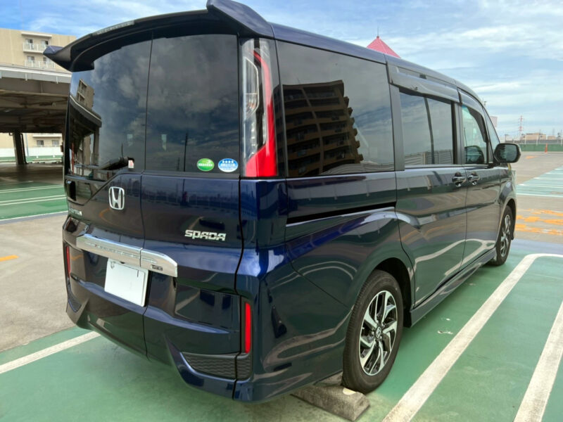 ステップワゴン スパーダ ホンダセンシング ★低走行12,000k ★極上極美 ★両側電動スライド ★7人乗り★国内最安値画像6