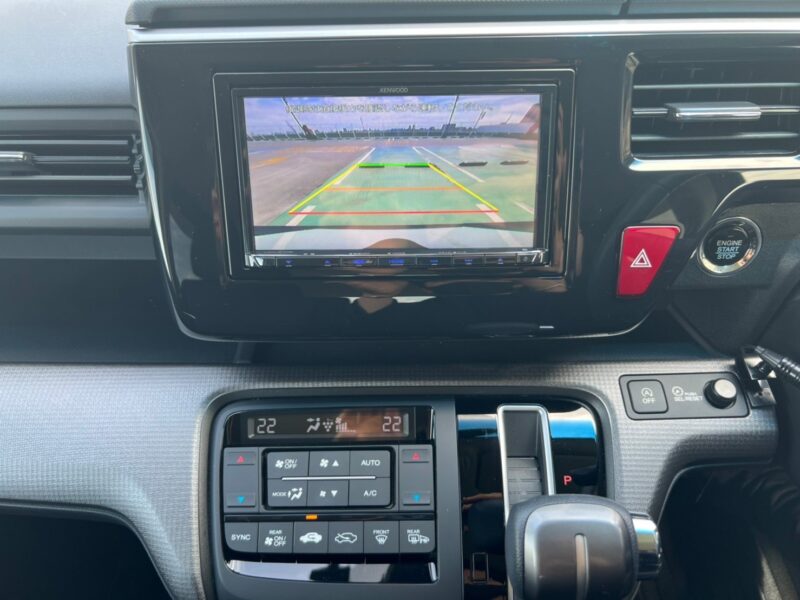 ステップワゴン スパーダ ホンダセンシング ★低走行12,000k ★極上極美 ★両側電動スライド ★7人乗り★国内最安値画像12