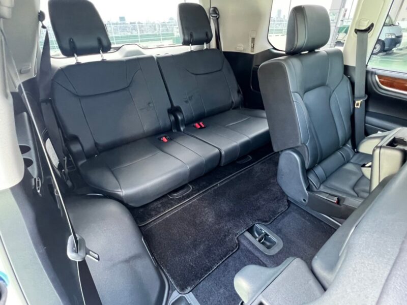 レクサスLX570 4WD★低走行1.6万k★極良極美★絶好調★大迫力★サンルーフ★装備充実★税金完納★国内最安値画像20