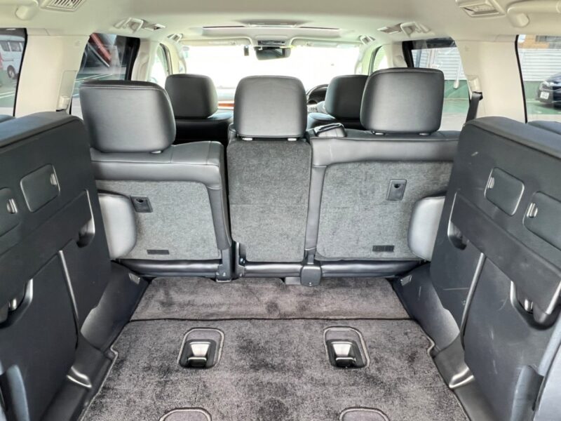 レクサスLX570 4WD★低走行1.6万k★極良極美★絶好調★大迫力★サンルーフ★装備充実★税金完納★国内最安値画像22