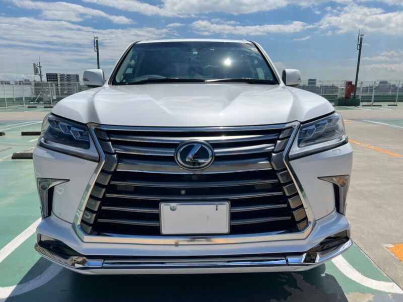 レクサスLX570 4WD★低走行1.6万k★極良極美★絶好調★大迫力★サンルーフ★装備充実★税金完納★国内最安値画像2