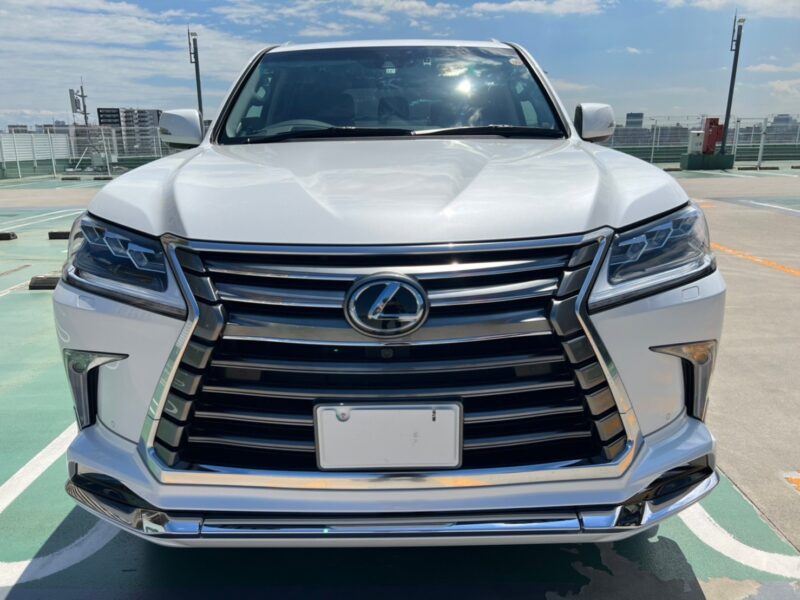 レクサスLX570 4WD★低走行1.6万k★極良極美★絶好調★大迫力★サンルーフ★装備充実★税金完納★国内最安値画像3