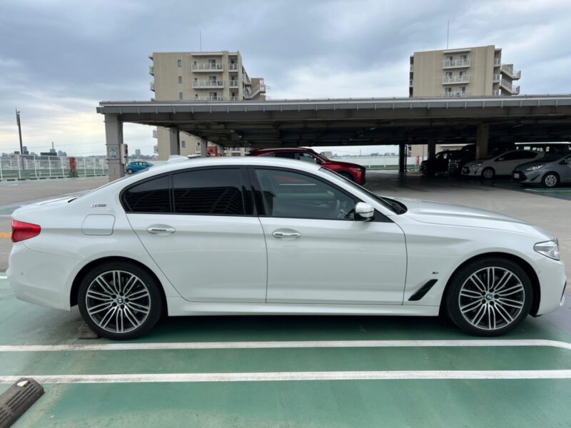 BMW 530e Mスポーツ アイパフォーマンス★税金完納★PHEV プラグインハイブリッド★黒レザー★極良極美★低走行★国内最安値画像4