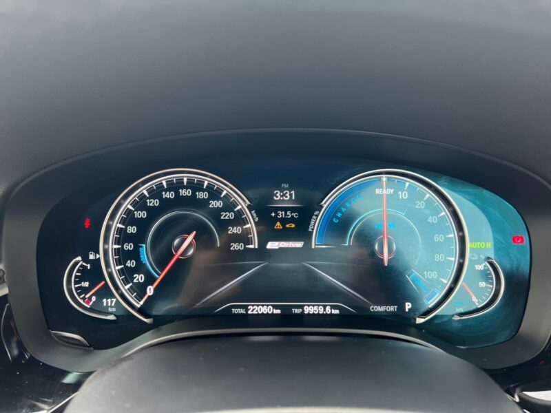 BMW 530e Mスポーツ アイパフォーマンス★税金完納★PHEV プラグインハイブリッド★黒レザー★極良極美★低走行★国内最安値画像8